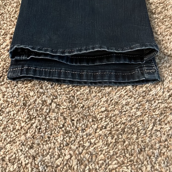 Miss Me Mid Rise Easy Boot Jeans - Picture 7 of 12